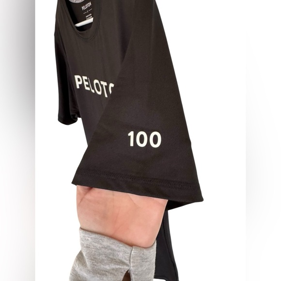 Peloton 100 Century Performance Athletic Shirt Black Large - Picture 3 of 6
